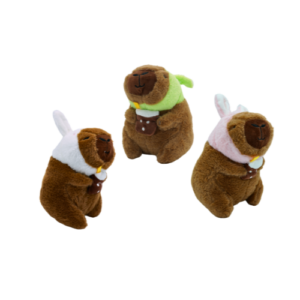 Capibara de peluche con gorrito